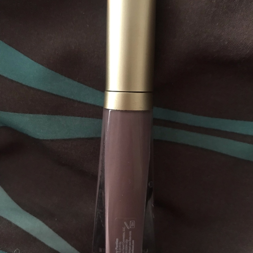 Too Faced Melted Matte Lipstick